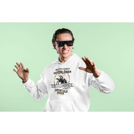 Minden ember egyenlőnek születik, de csak a legjobbak lesznek tarantula pulóver