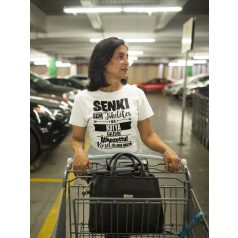   Senki sem tökéletes, de az kutya gazdik átkozottul közel állnak hozzá női póló