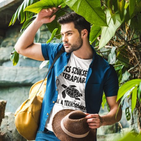 Nincs szükségem terápiára csak a teknősömre férfi póló